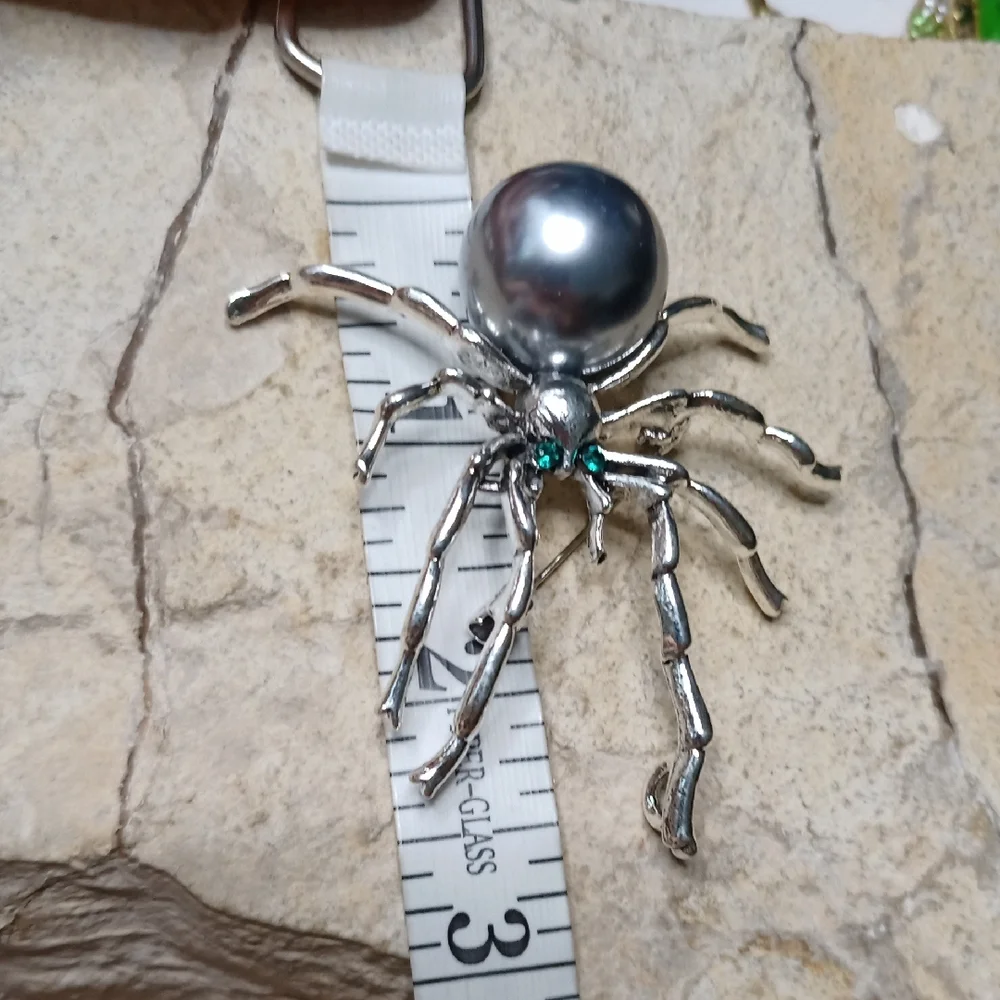 None elegant silver